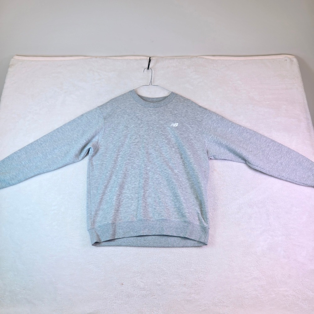 New Balance Mens Crewneck Sweatshirt Heather Gray Embroidered Logo Size M 3127